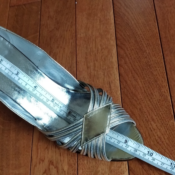 JACK ROGERS *vintage*(80s?) peep-toe heels narrow - Picture 7 of 8